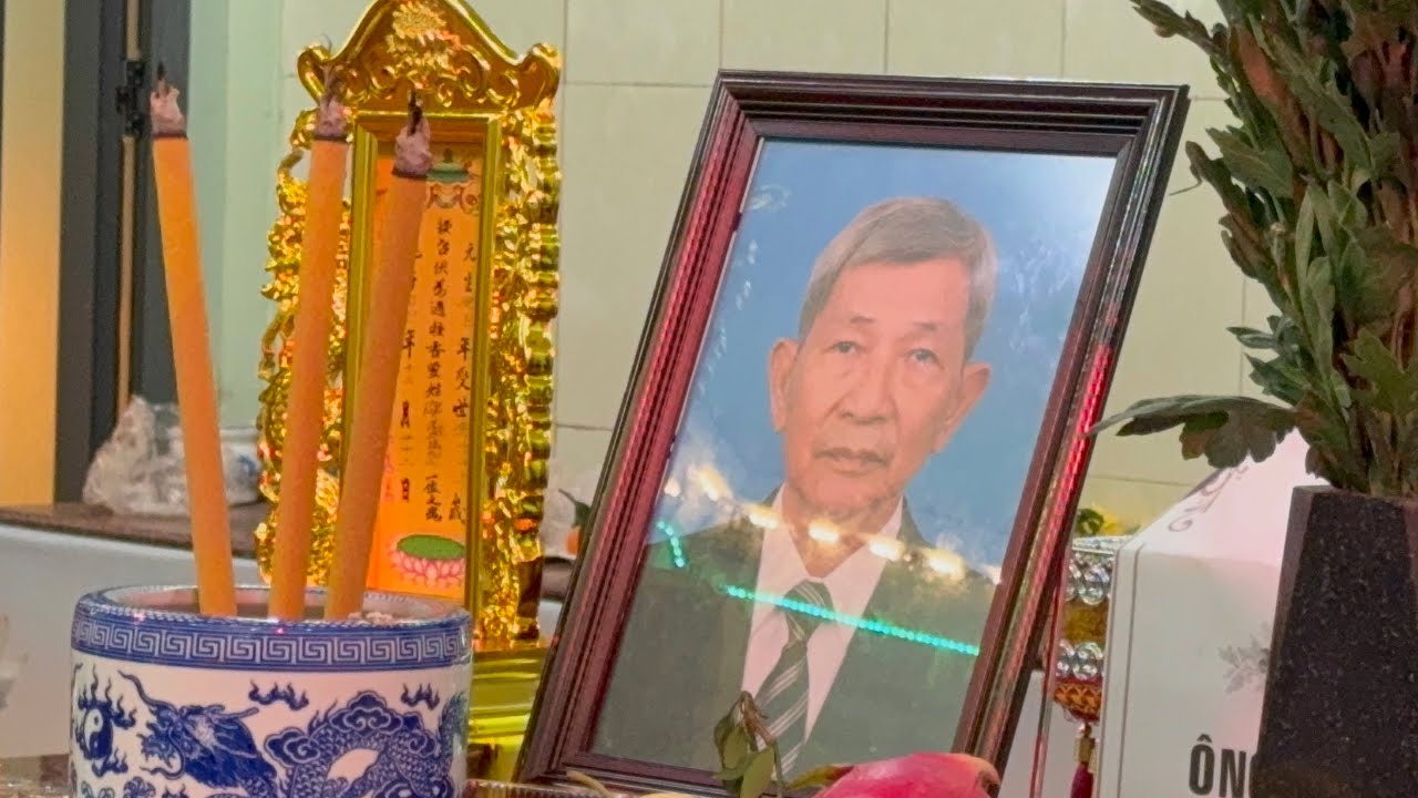 Tang Lễ ông Nguyễn MẠNH HùNG quê LÁI thiêu gia đình đưa về HV HOẢ TÁNG   Đám tang ông. 79T