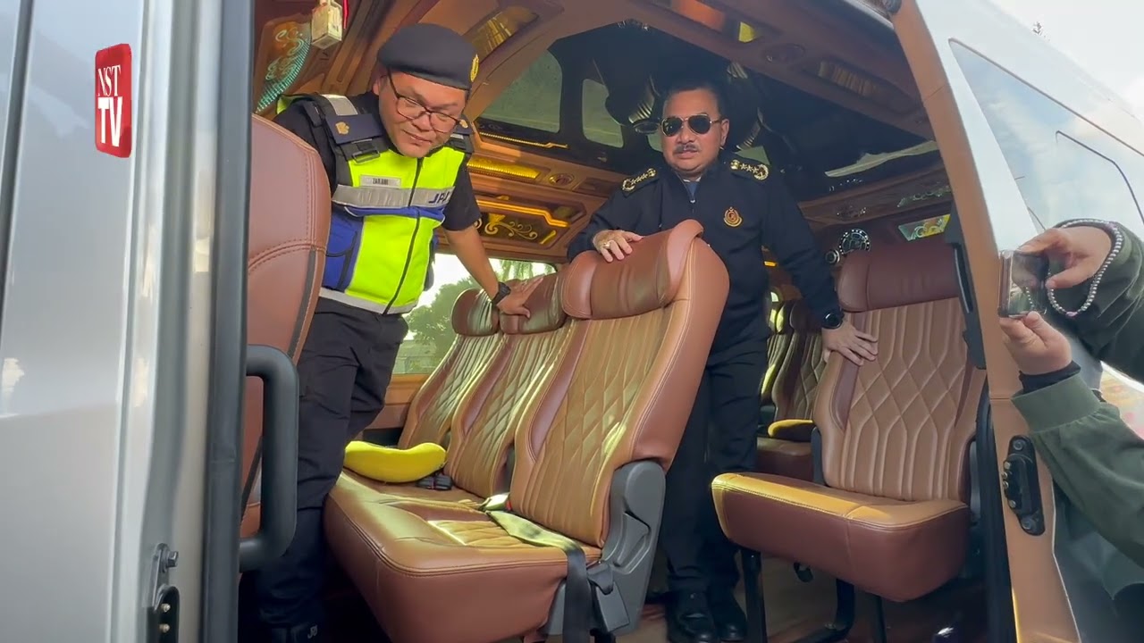 Van persendirian Thailand kaut untung RM30,000 sebulan bawa penumpang ke Malaysia