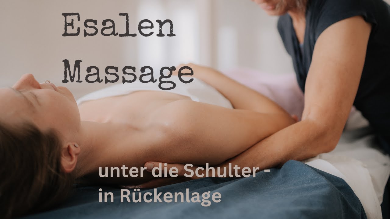 Esalen Massage: Schultern ausrichten, unter das Schulterblatt gelangen