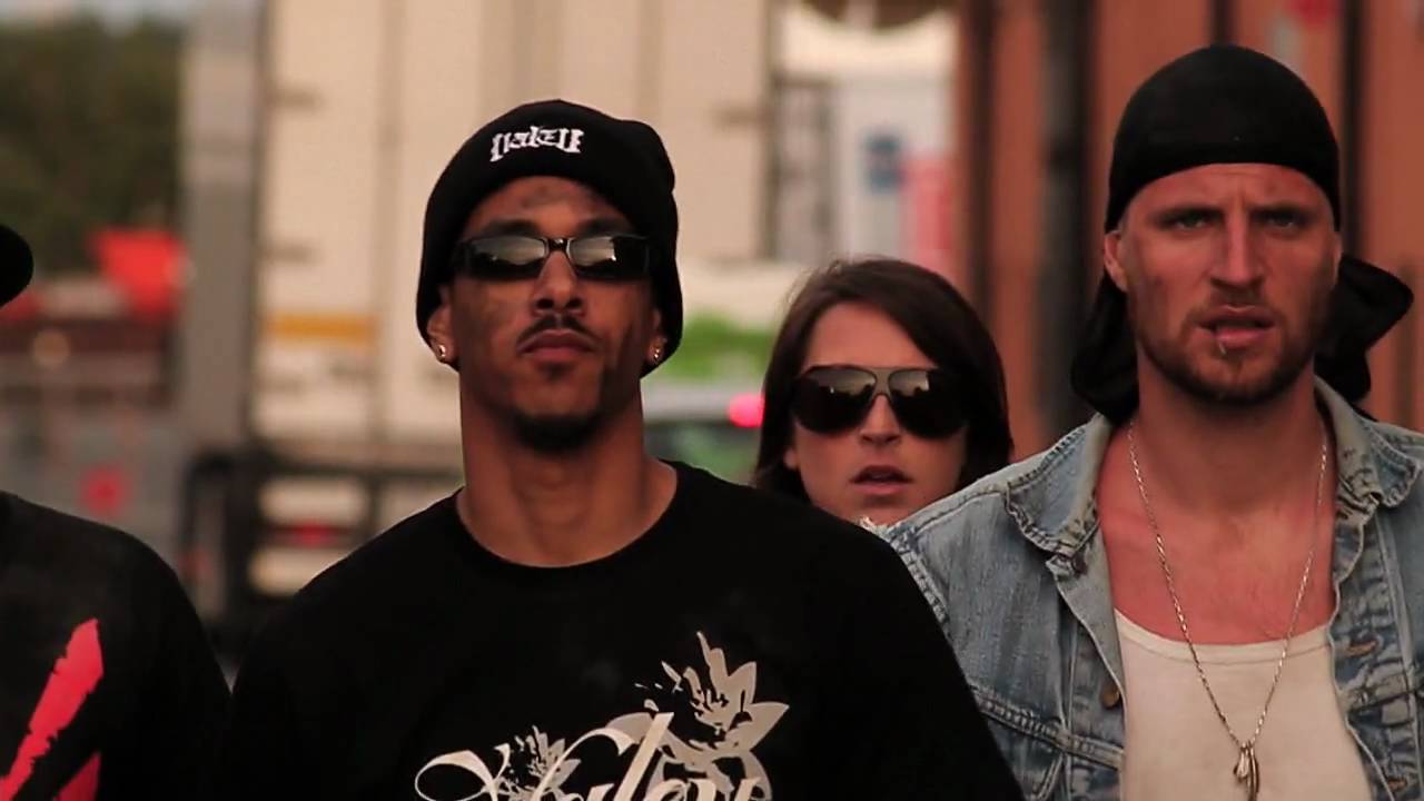 Hur Högt - Hur Högt? (feat. Jerry Hoffmaestro & Dj Vietnaam) [Officiell Video]
