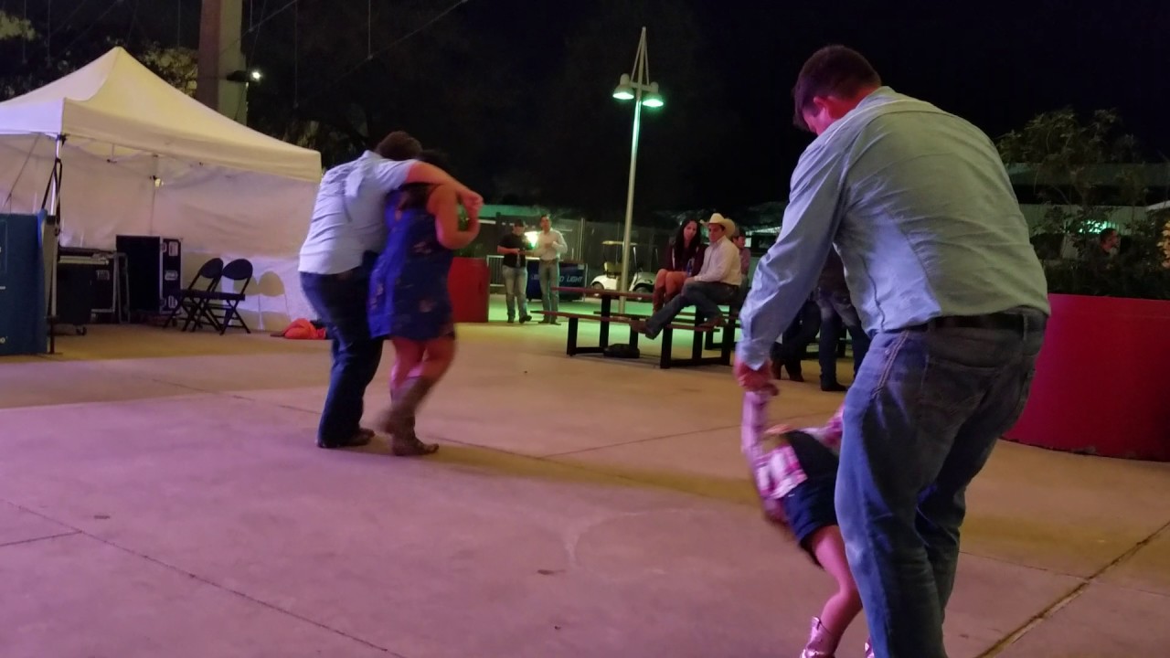S.A. Rodeo Little girl and her daddy
