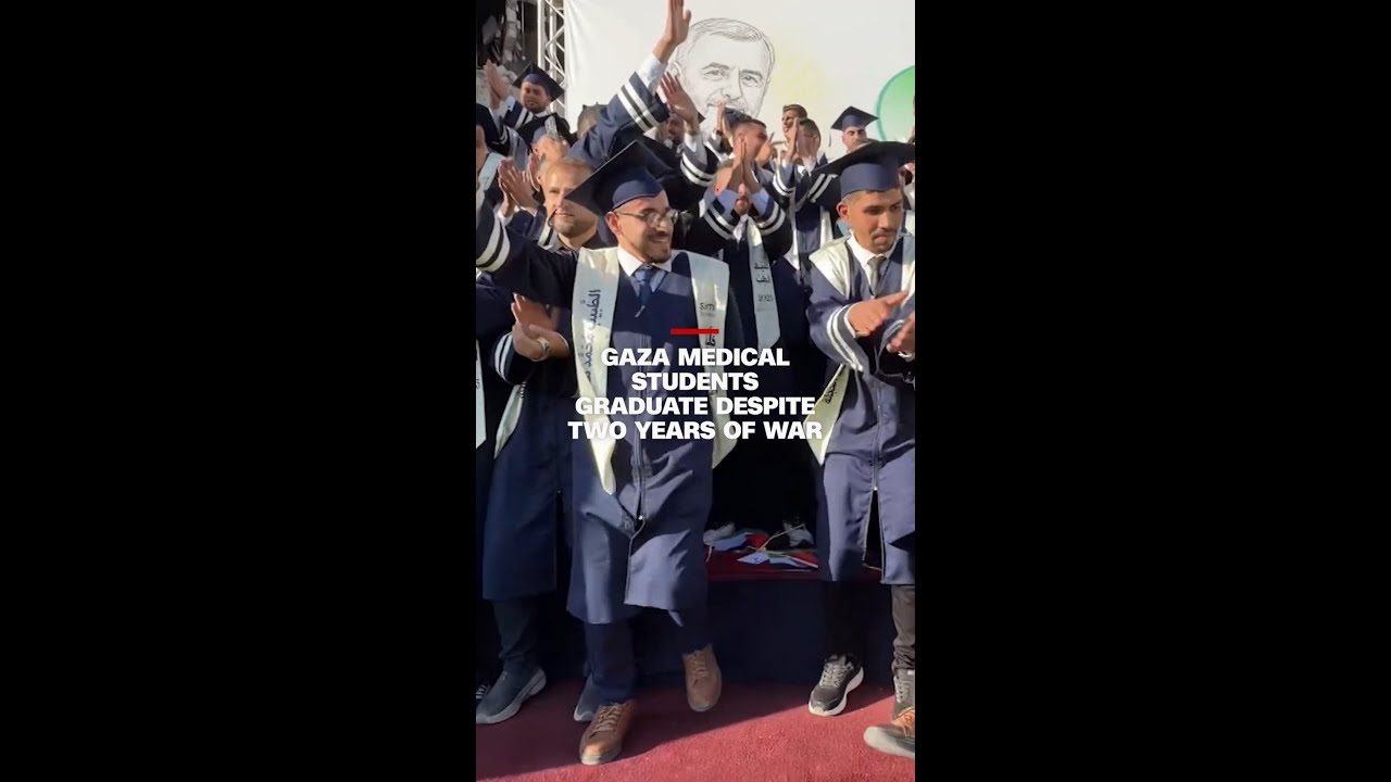 Gaza Medical students graduate despite two years of war