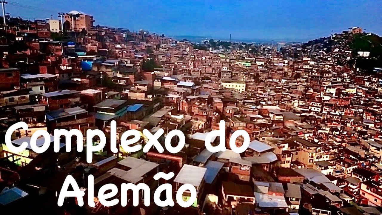 Drone no complexo do alemão RJ.