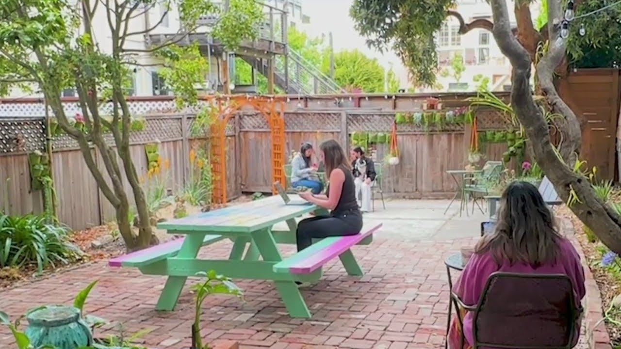'Third spaces' taking the loneliness out of remote work