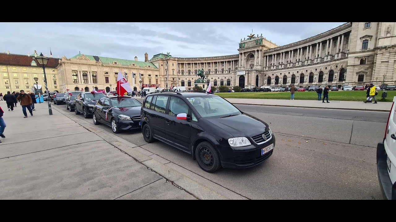 AUTOKORSO Wiedeń 2023  - 105 rocznica odzyskania przez Polskę Niepodległości
