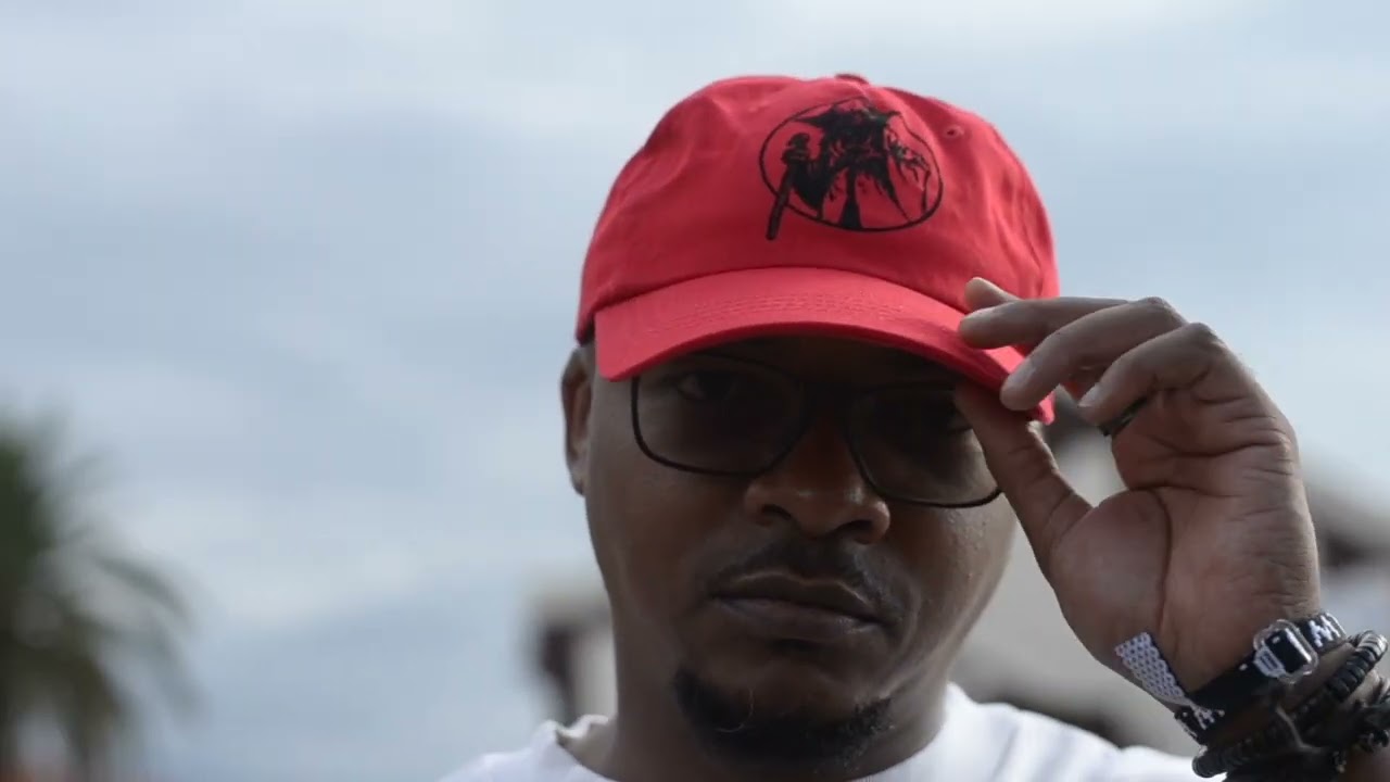 BOYZA 