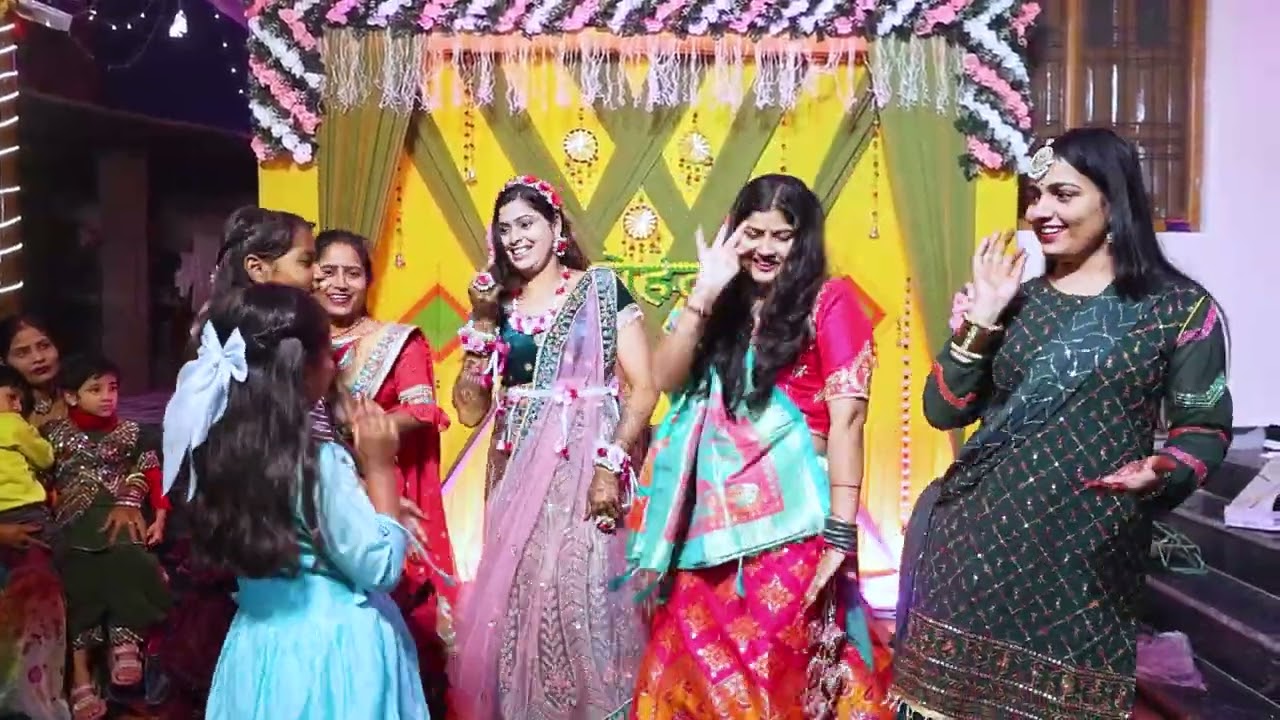 Mehandi Neelam I Varanasi