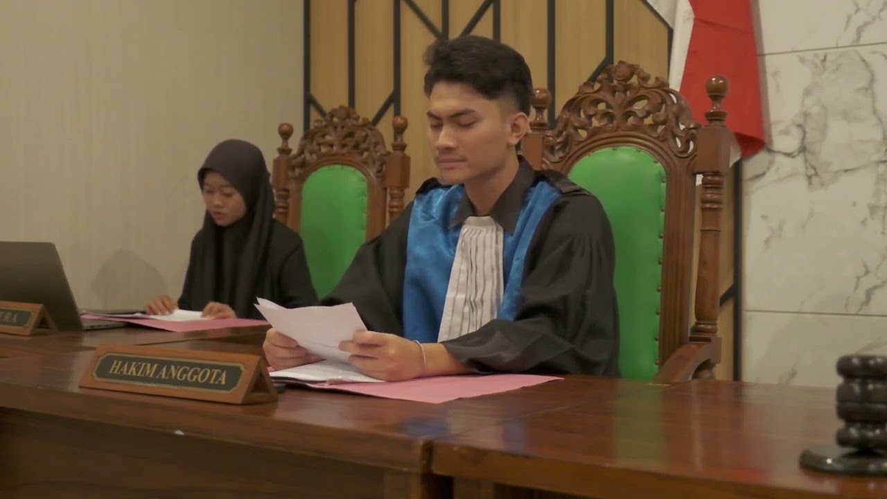 Moot Court - Praktik Peradilan Tata Usaha Negara Kelas D - Kelompok 1