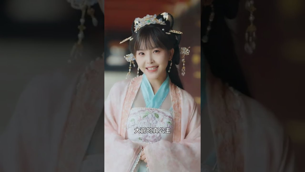 皇室偏心養女棄我如草芥？地牢二十年折磨，歸來我已成修羅！我踏血歸朝親手終結假鳳虛凰！當龍袍加身，曾棄我之人皆成階下囚！#天下短劇