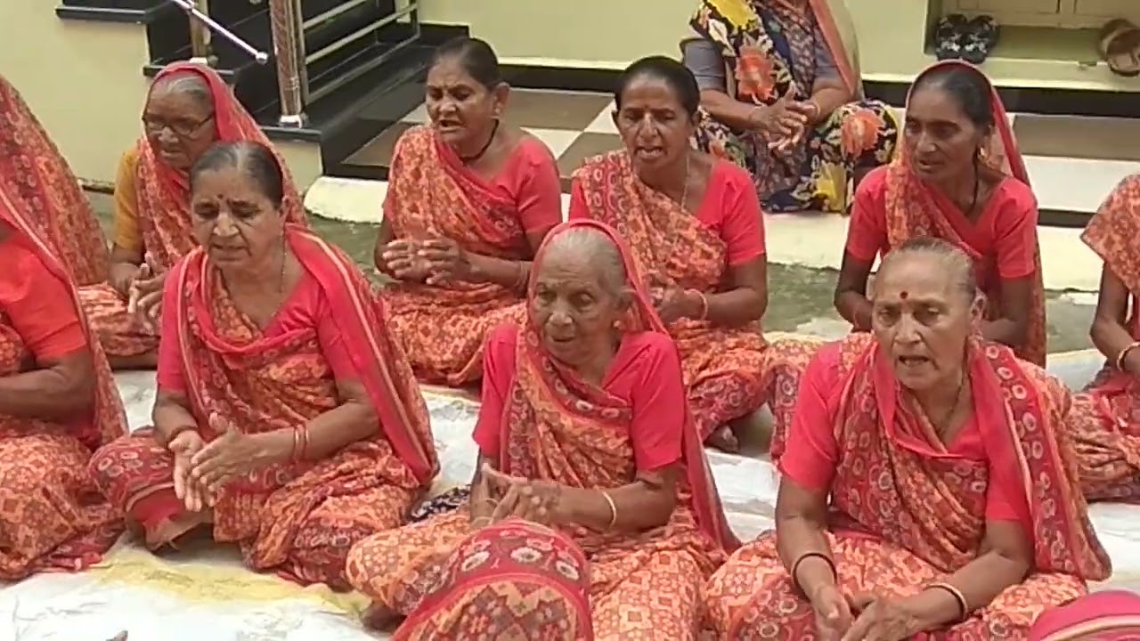અલ્યા કાનુડા તારો મલક માટે જોવો છે ભજન નીચે લખેલું છે
