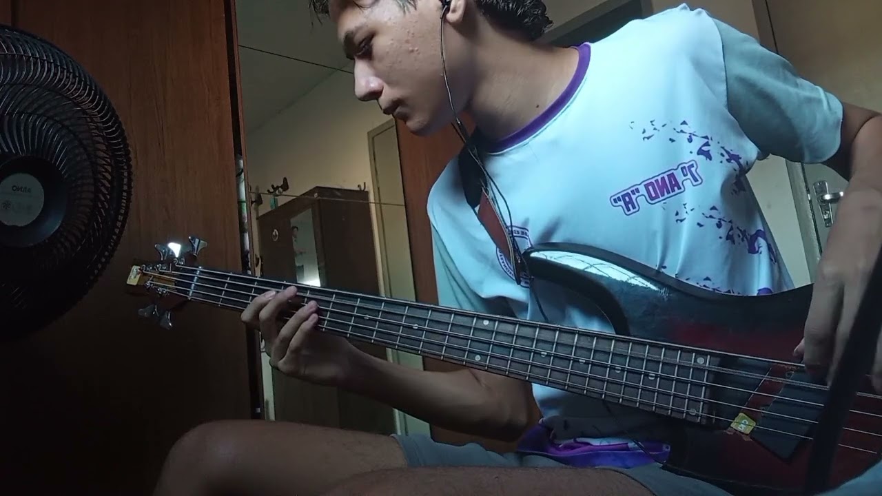 Faint - Linkin Park (Cover de Baixo) feito por João Levy.