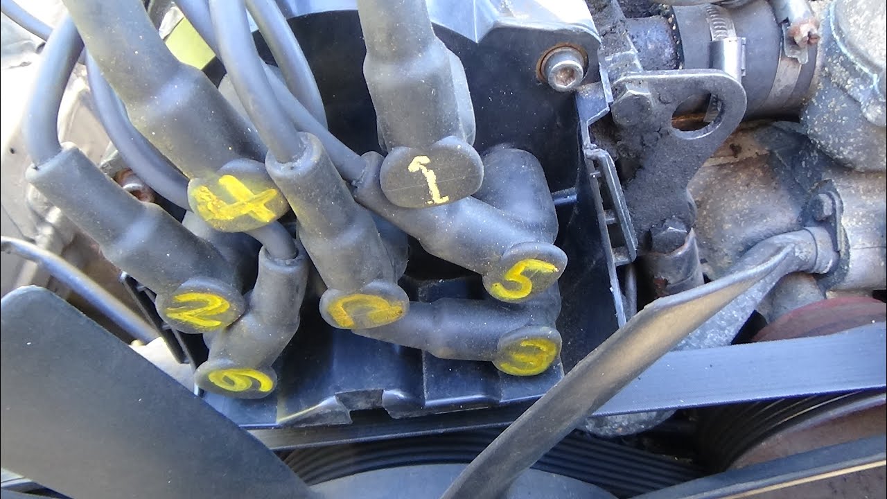 1988 300e Mercedes Benz W124 Distributor Cap and Rotor Change Revisit