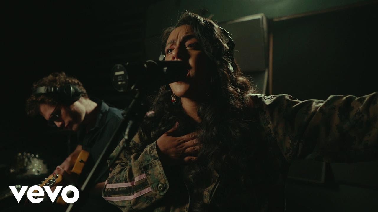 Bibi Bourelly - Poet (In Studio / BOY Pt. 2)