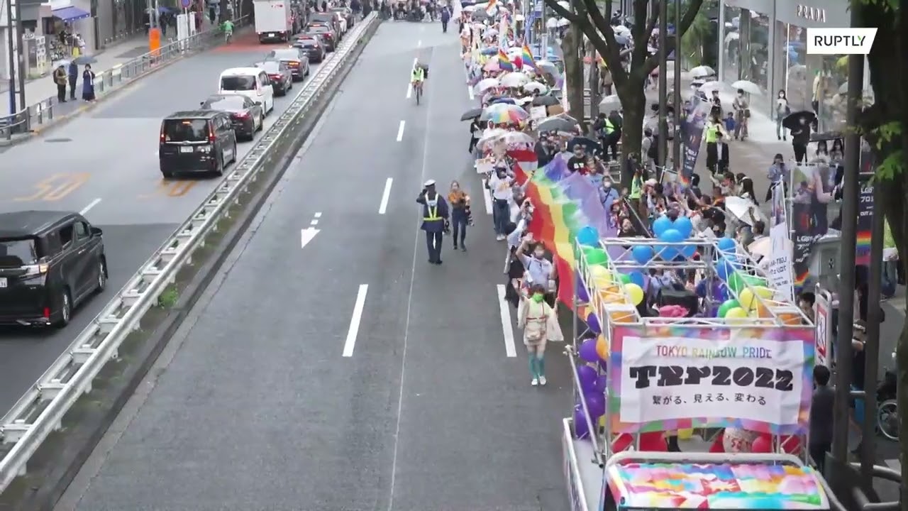 Hundreds join 'Tokyo Rainbow Pride 2022' parade