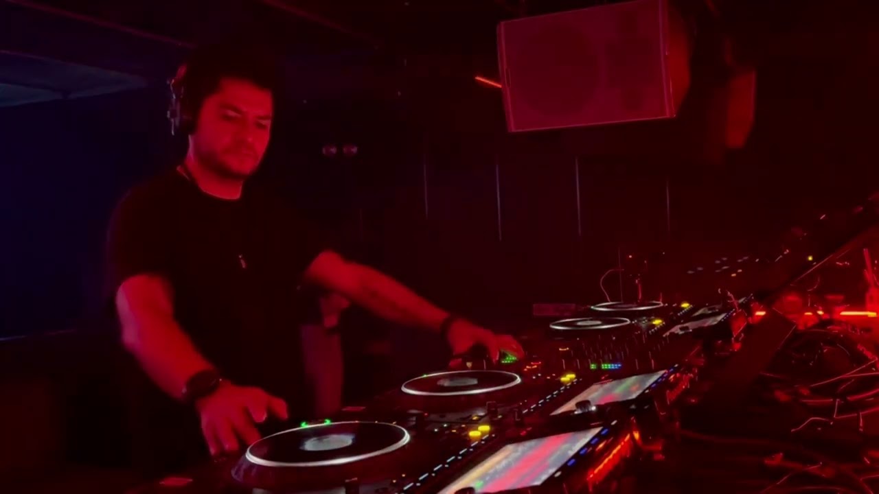 Alex Jockey @ Bitz & Mercurio - The Advent