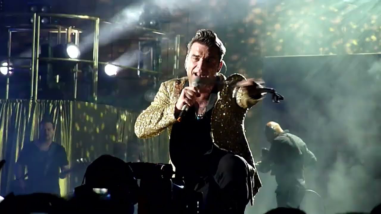 HD - Robbie Williams - Rudebox + Rock DJ @ Austria, Vienna, 17.07.2013