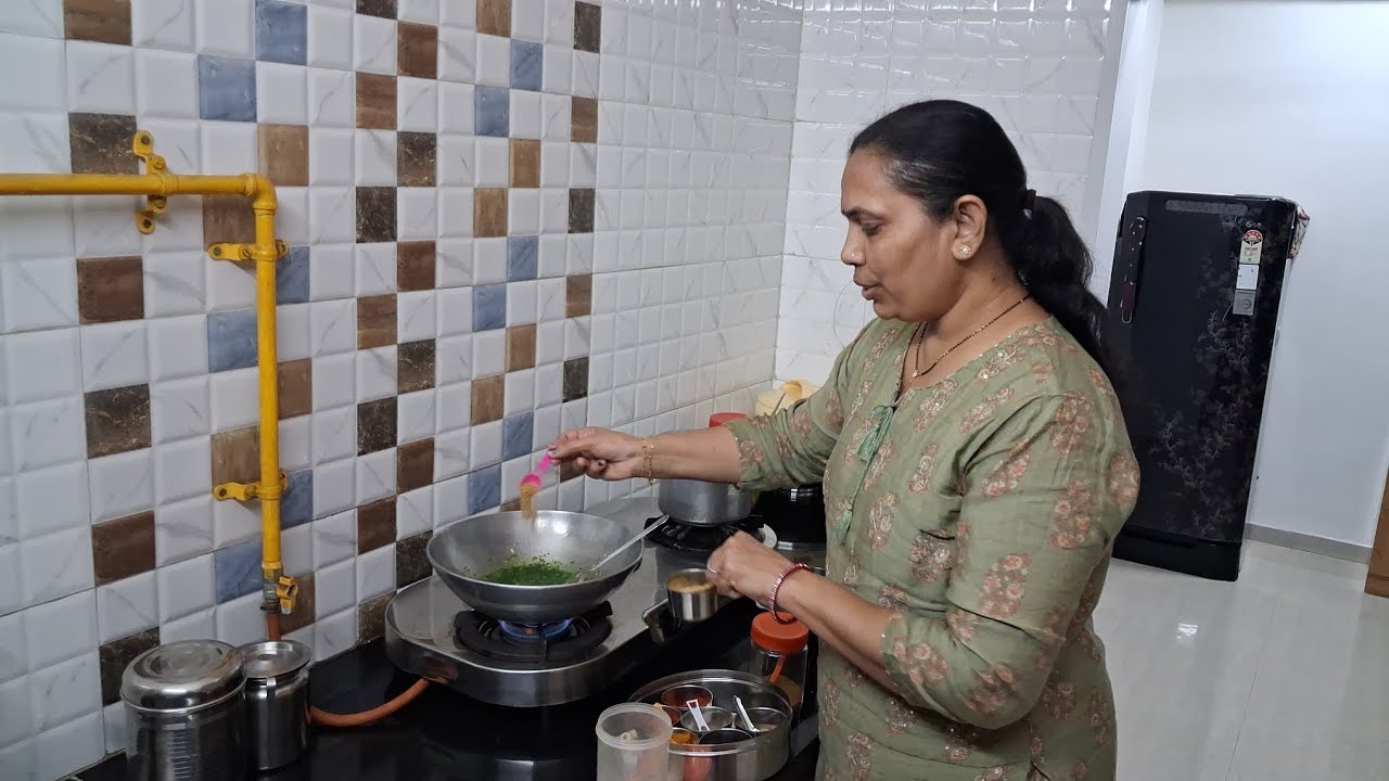 પાલક ખીચડી ની રેસીપી #food #minivlog #vlog #recipe 