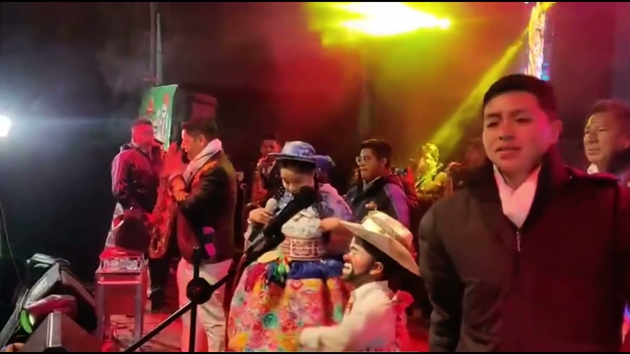 Romina Escobar en el aniversario de Nataly Salazar Huancayo