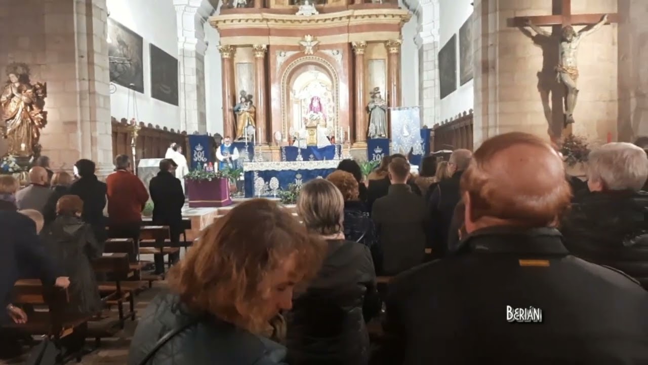 2022 12 08 Coro La Mayor 1 Celebra al señor oh tierra entera por Berián