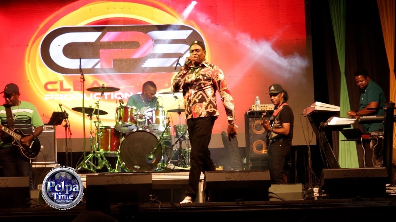 Peter Metro song no put it deh hit di worldwide Chartes back in the days,Live AT SALUTE TO DANCEHALL