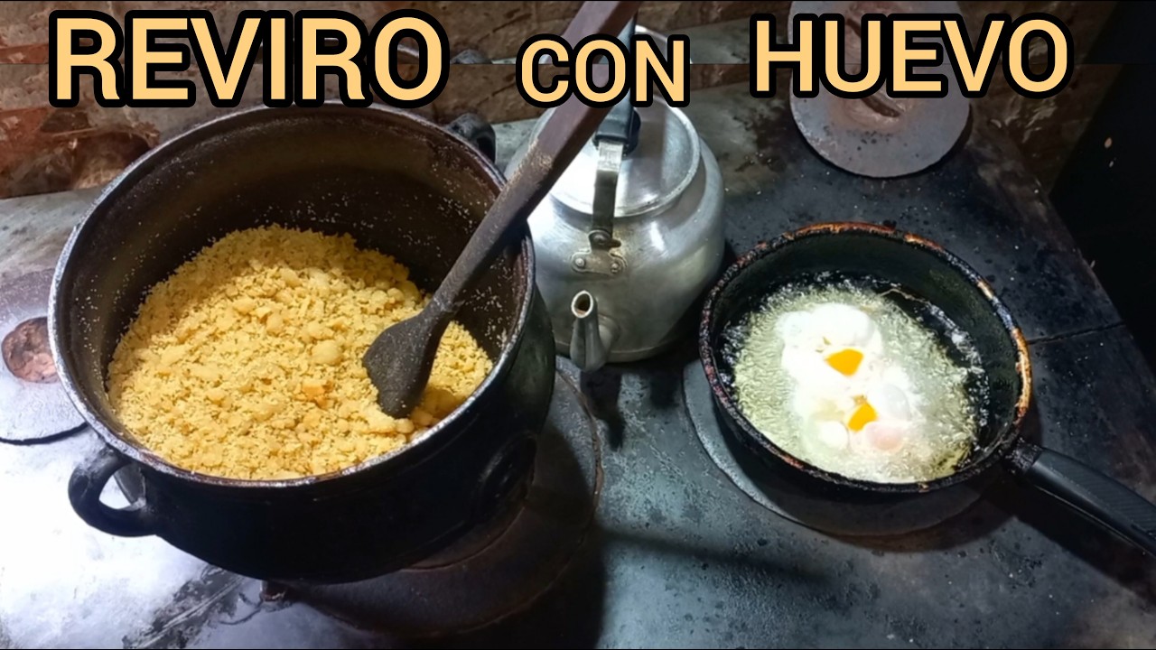 Así se hace Reviro con Huevo frito 🔥 Receta de Campo fácil paso a paso en la cocina a Leña 