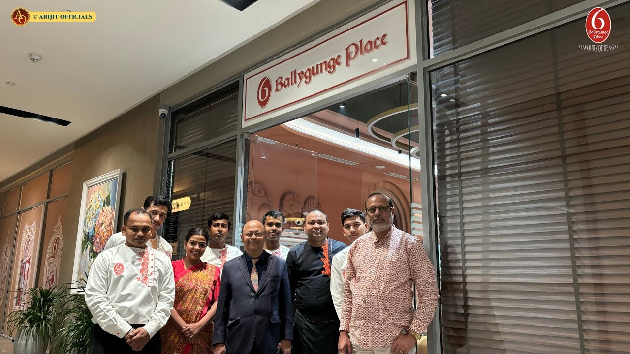 At, 6 Ballygunge place (DELHI) 