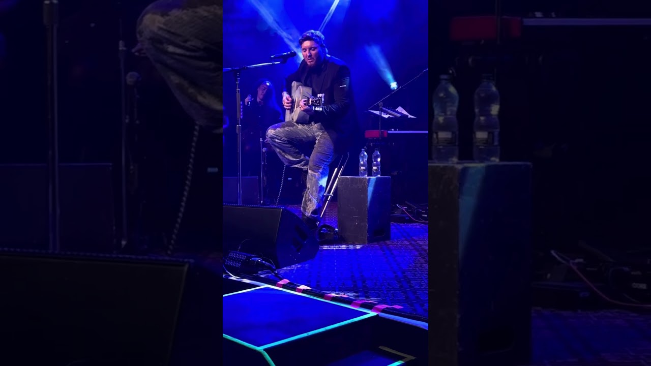 James Arthur hallelujah
