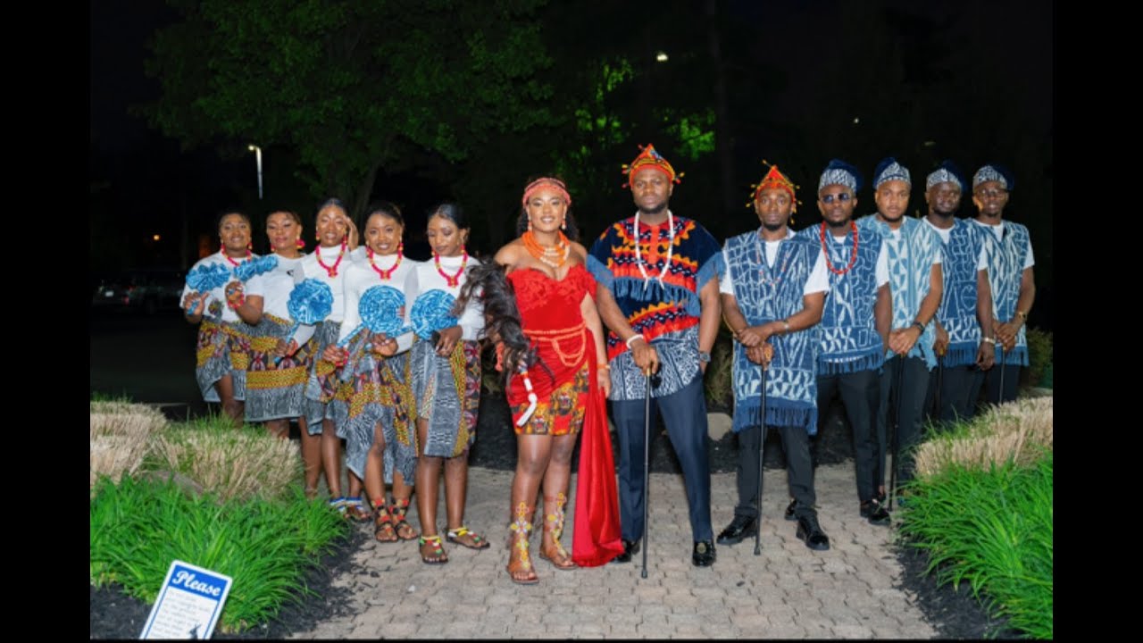 BRIDE SINGS Darina Victry Laisse Moi T'aimer FOR HUSBAND ON WEDDING DAY