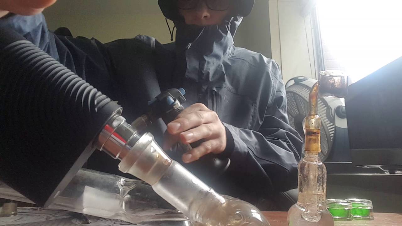 002   Dab, Snap, Vape Bong Combo