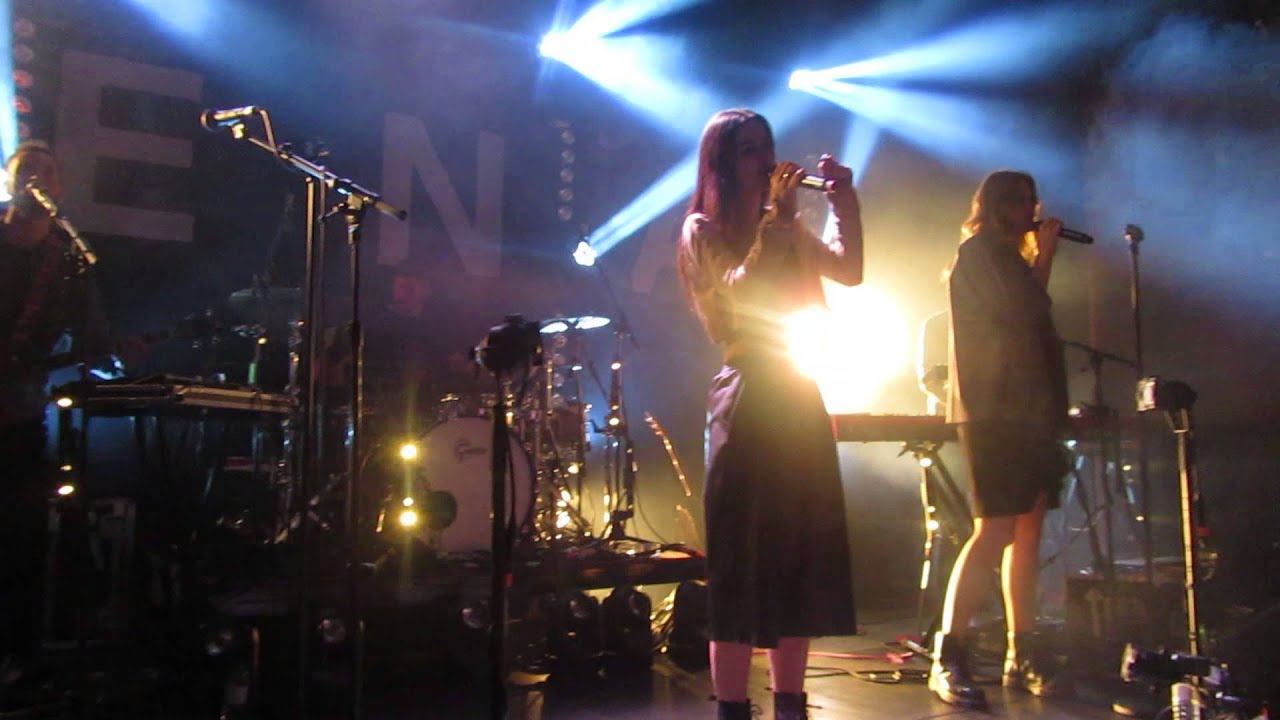 Lena & Kat Vinter - Crystal Sky - Carry You Home Tour 2015 -Köln