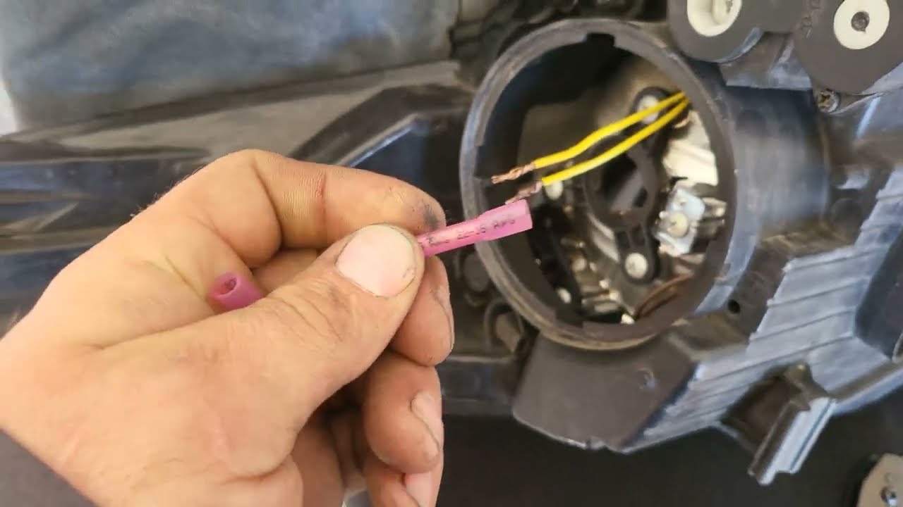 2011 Hyundai Elantra Headlight Bulb Wire Repair