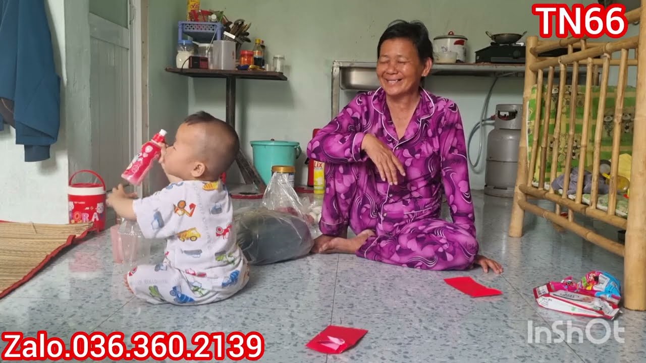 VỢ CHỒNG TUẤN TRƯỜNG ĐẾN TẶNG QUÀ TẾT.BẤT NGỜ NGUYỆT ĐIỆN THOẠI VỀ