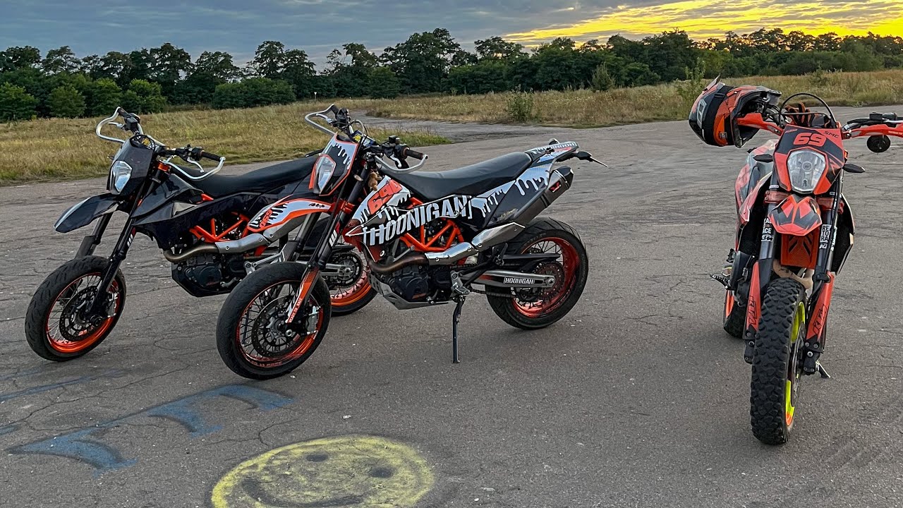 STUNT на ТРЕХ КТМ 690 | СПАЛИЛ РЕЗИНУ