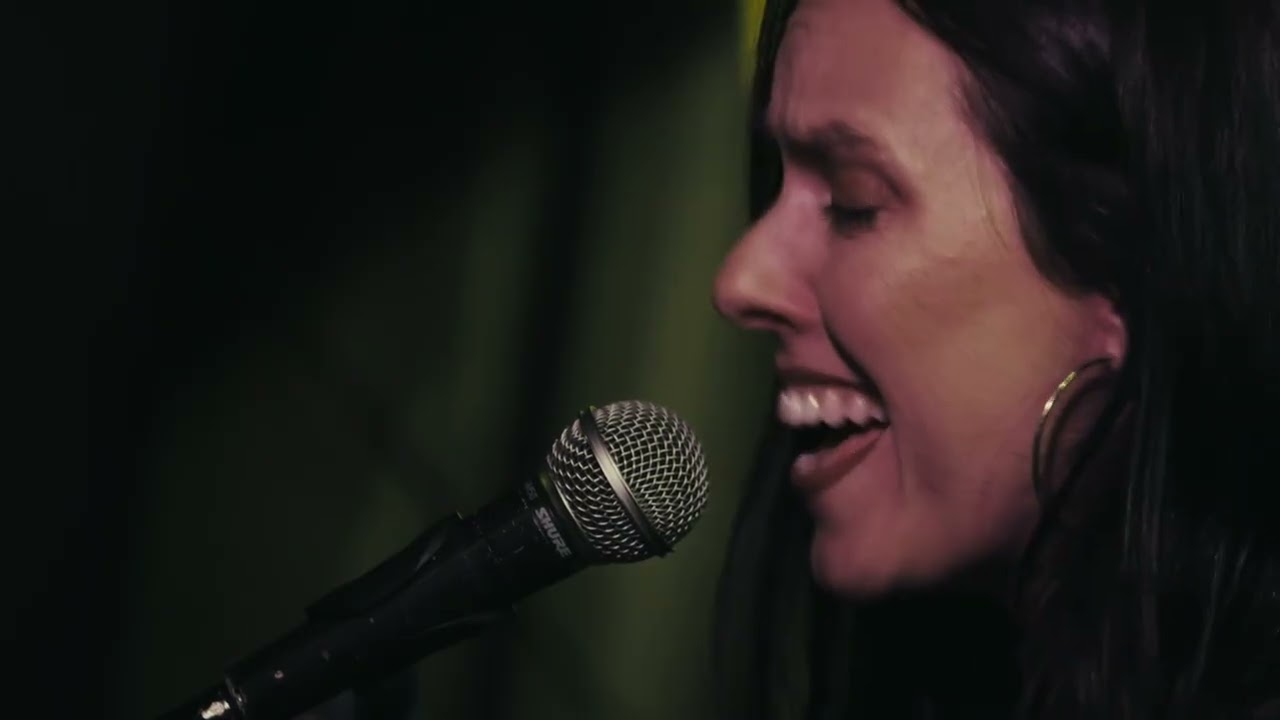 Don' Care - live at Rotbart, Berlin
