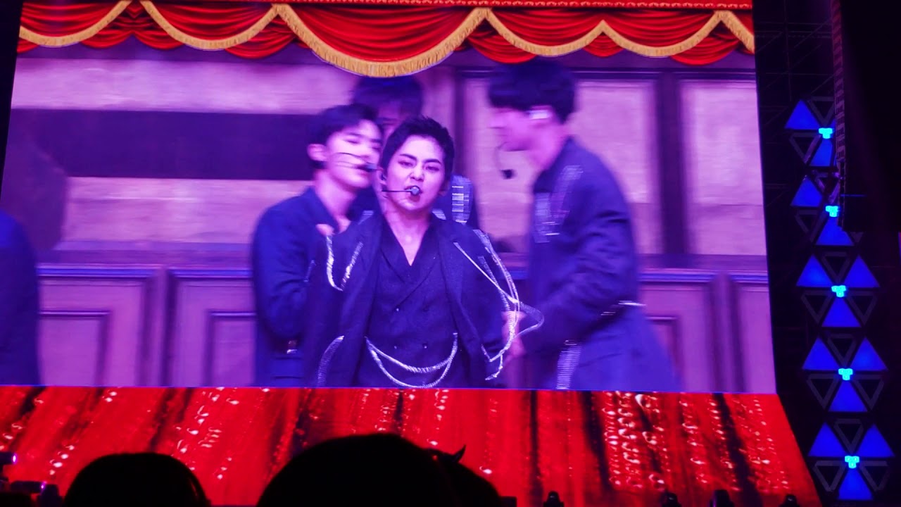 071418 EXO Call Me Baby+Intro ElyXiOn dot