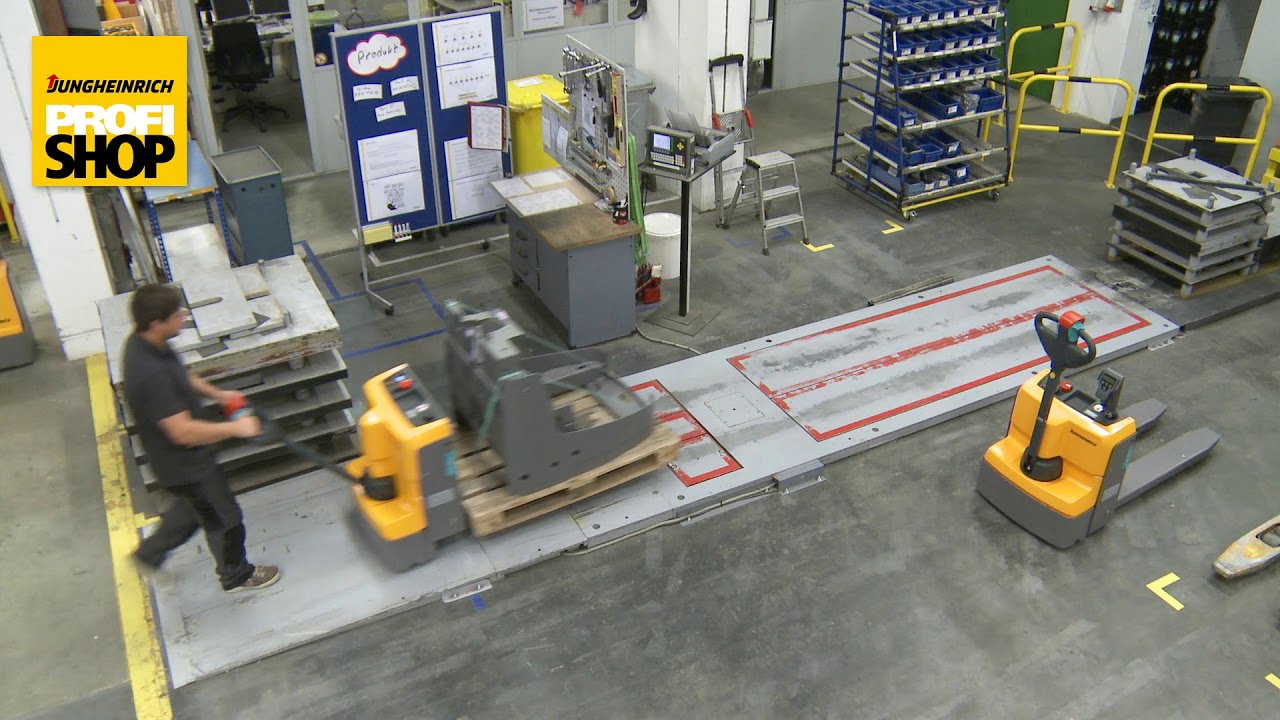 Electric Pallet Truck - Jungheinrich EJE M15