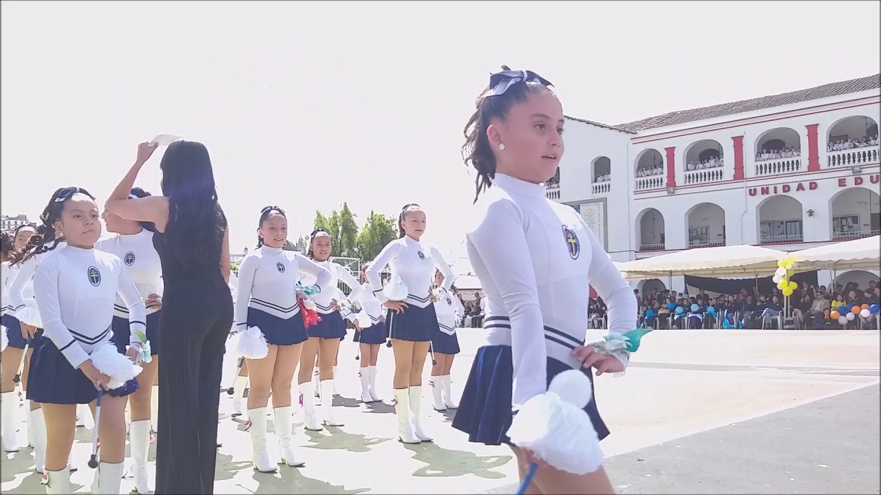 BASTONERAS DE LA UNIDAD EDUCATIVA LA PROVIDENCIA
