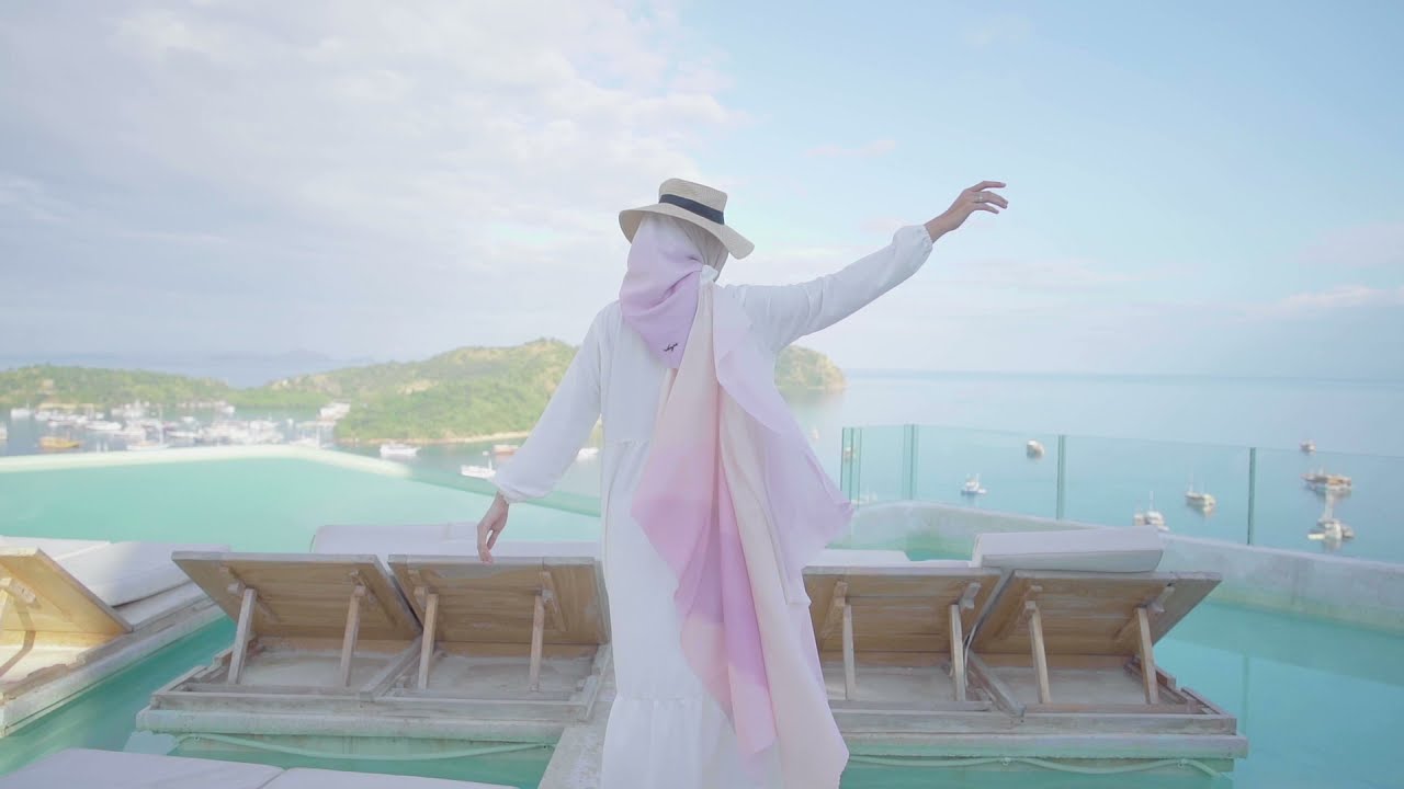 A Collaboration Senja Scarf with Bajukertas & Co | Fashion Campaign | Local Collection, Labuan Bajo