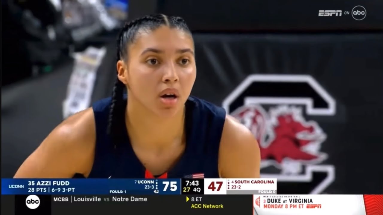 Azzi Fudd Scores 28 PTS in UConn's win over South Carolina #azzifudd #uconnwbb