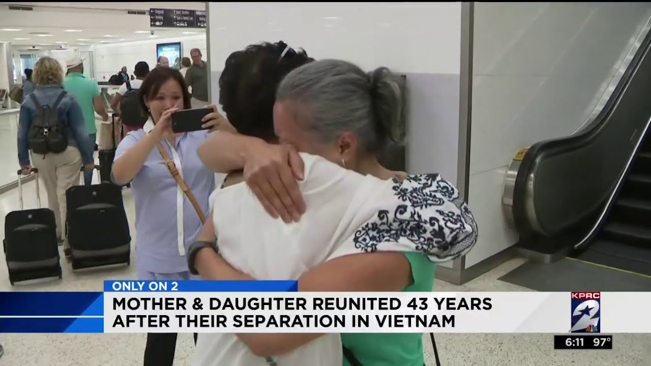 Mother and daughter reunited 43 years after their seperation in Vietnam