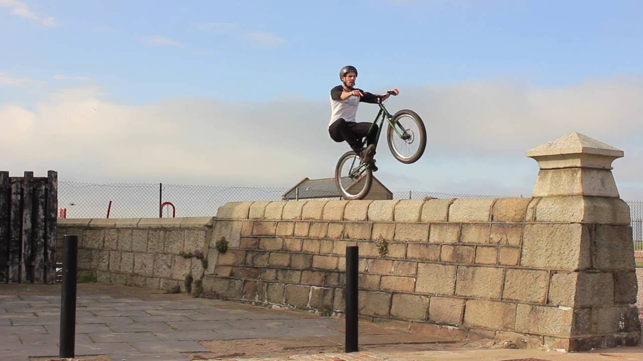 Ben Travis - ABZ '16