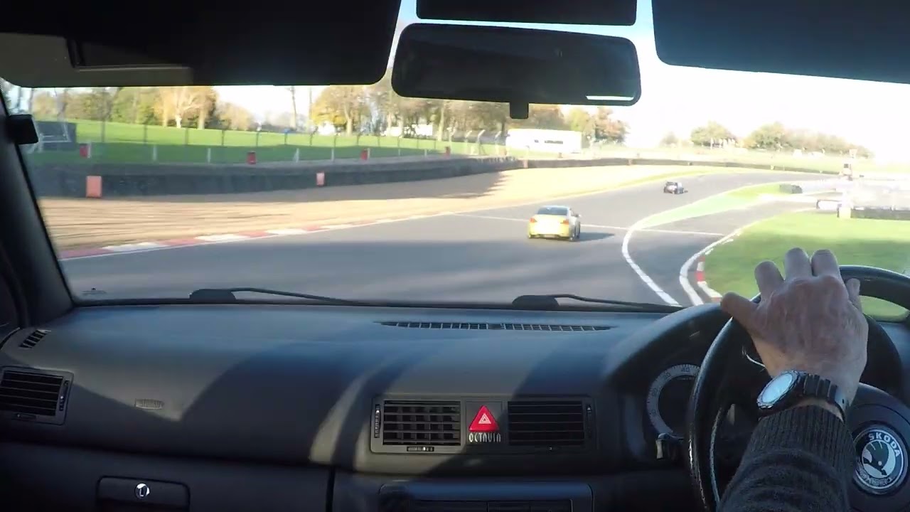 Brands Hatch in a Skoda Octavia VRS, 25-11-22