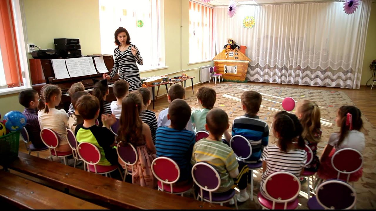 Один день из жизни в детском саду + интервью