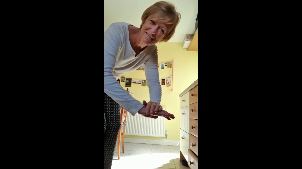 💪🏼 Balance Exercises With Physio Paula Manning For Scleroderma & Raynaud's