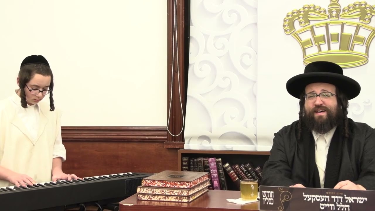 רבי יואל רוטה - הנרות הללו חנוכה - חב׳׳ד | Rabbi Yoel Roth - Haneiros Halolu chanuka - Chabad