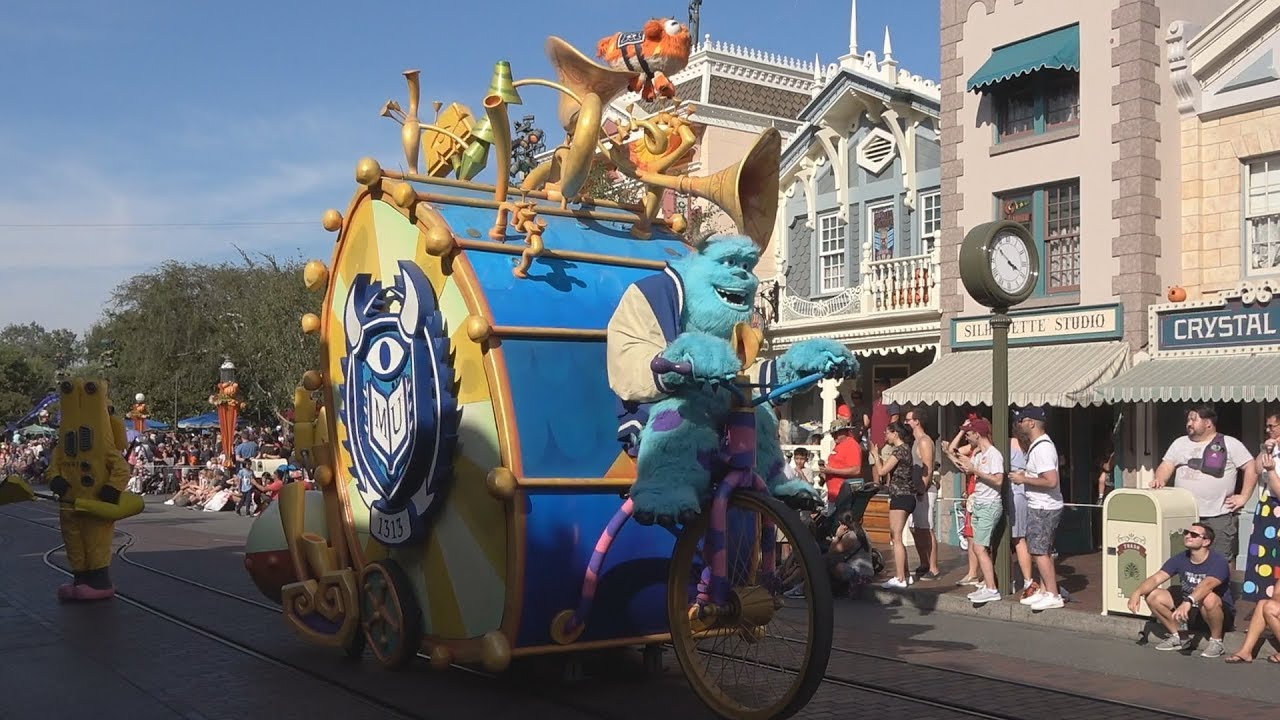 CDL 2018/9/27  Pixar Play Parade ピクサー・プレイ・パレード  CALIFORNIA Disneyland