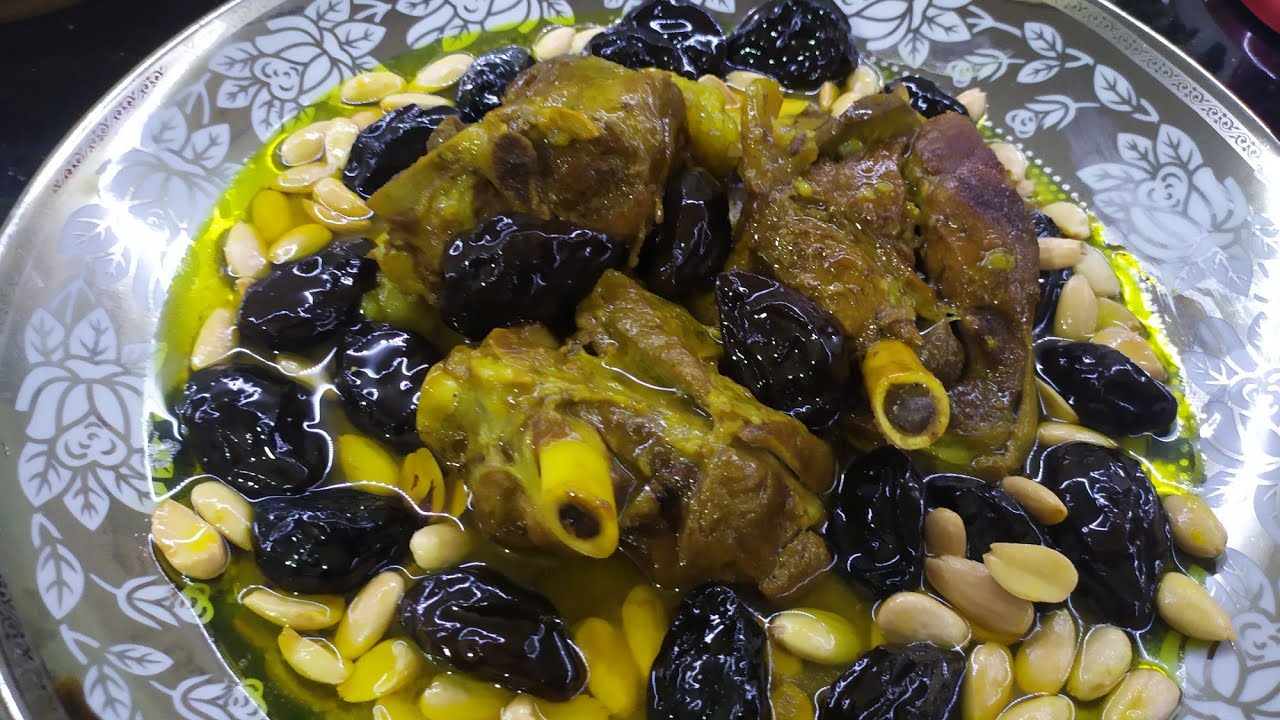 وصفة لمحمر بالرقوق واللوز  مع طريقة أكيد تعجبكم