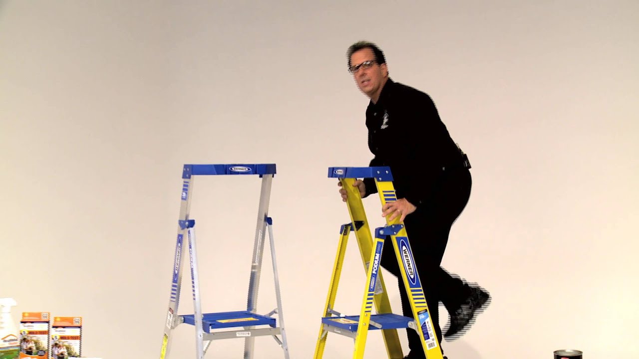 Werner Pdfs103 Podium Ladder Has a 9-ft. Reach