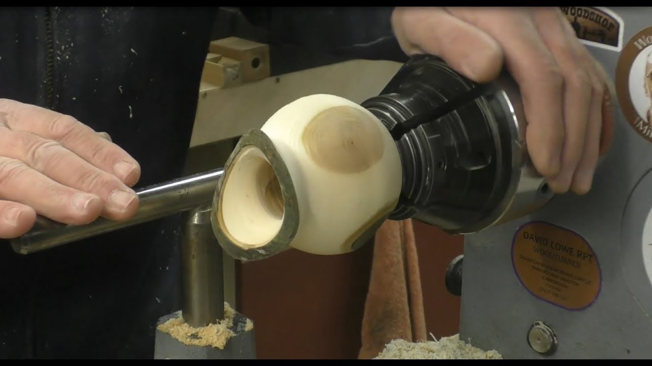 Woodturning - How to turn a Birds Mouth Bowl
