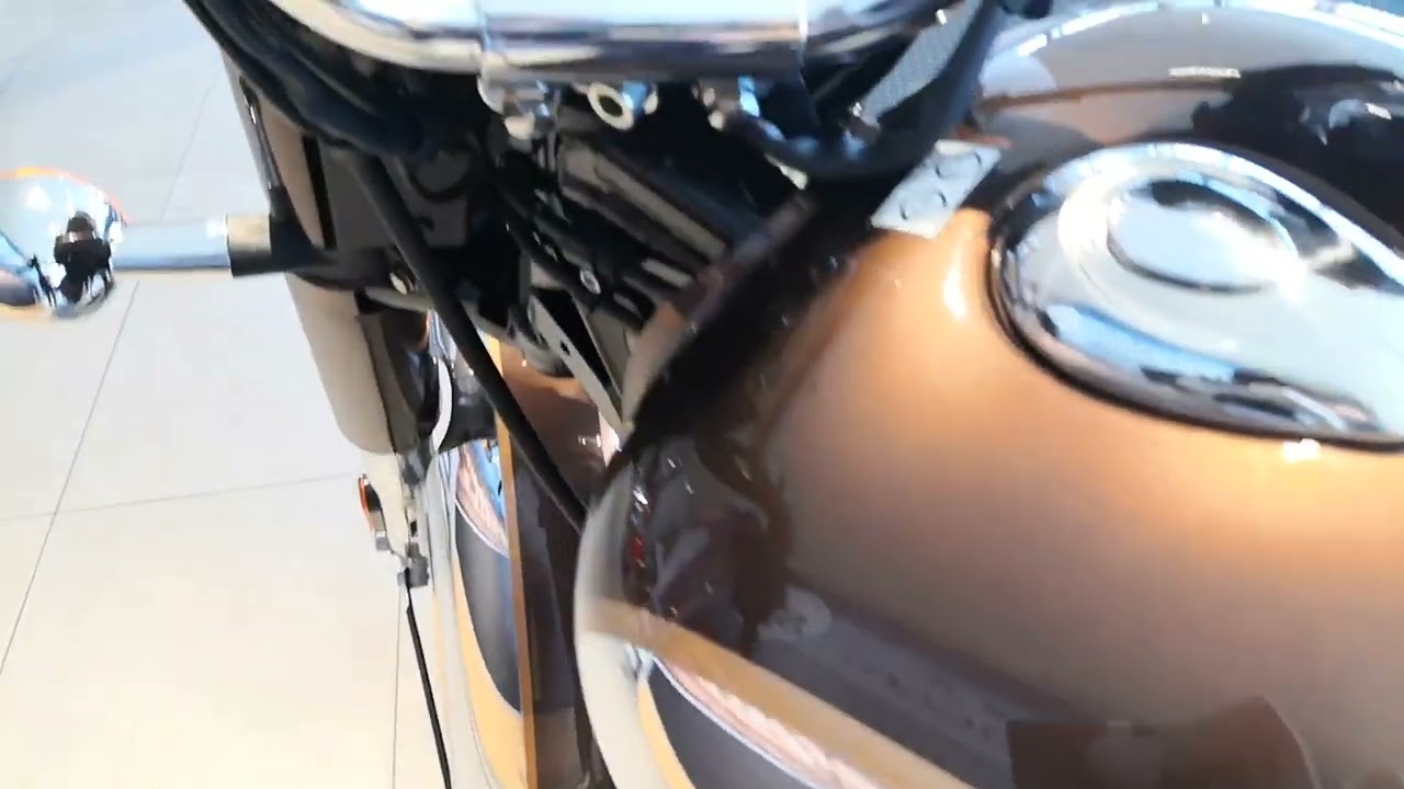 Royal Enfield Classic 350 Chrome Bronze